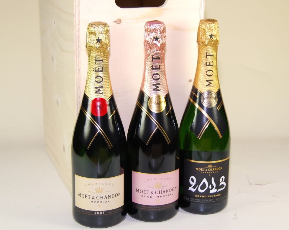 Moët Brut Impérial, Rosé & Vintage 2015 Wood Case of 6 (2 each)