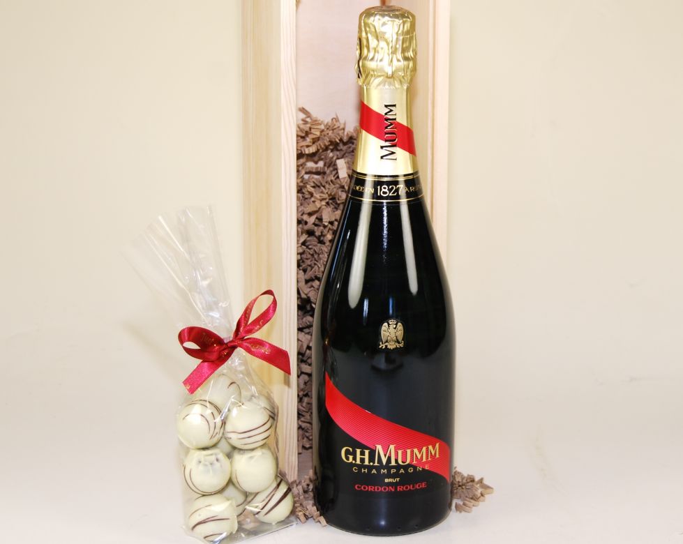 Mumm Cordon Rouge Brut NV & Truffles Wood Box