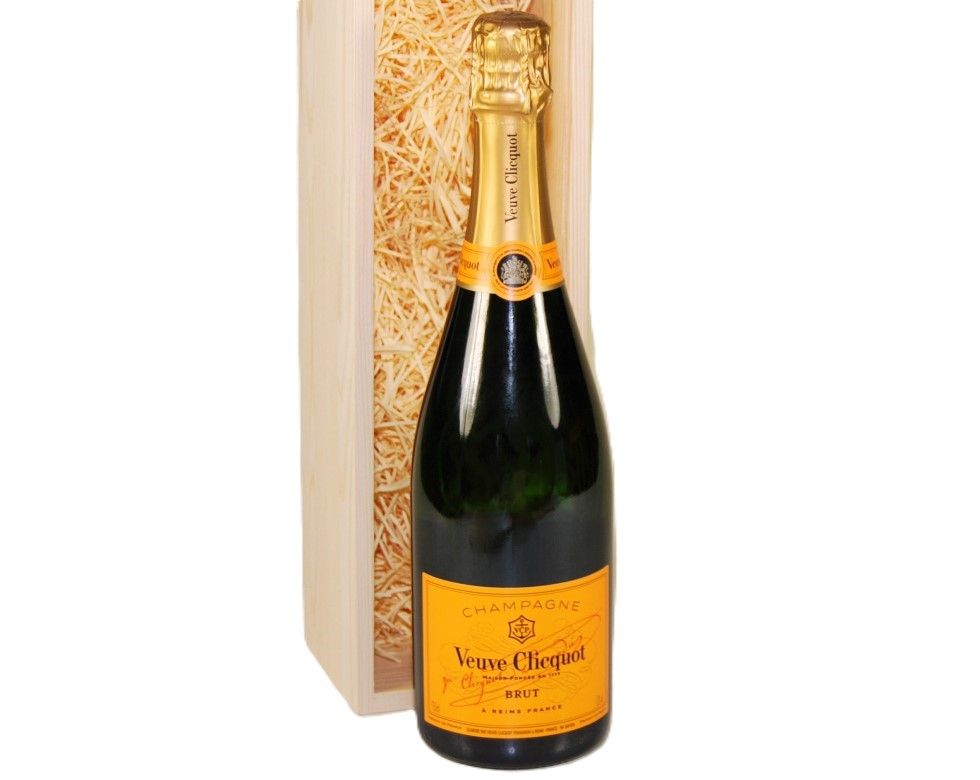 Veuve Clicquot Yellow Label Brut NV Wood Box
