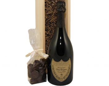 Dom Pérignon Vintage 2015 & Truffles Wood Box